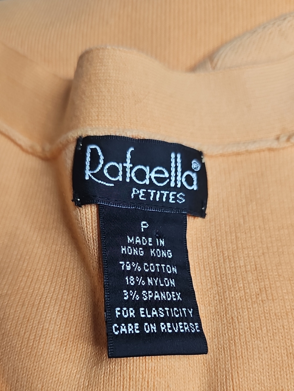 Rafaella Sleeveless V-Neck Vest in Warm Peach Y2K - Picture 3 of 4